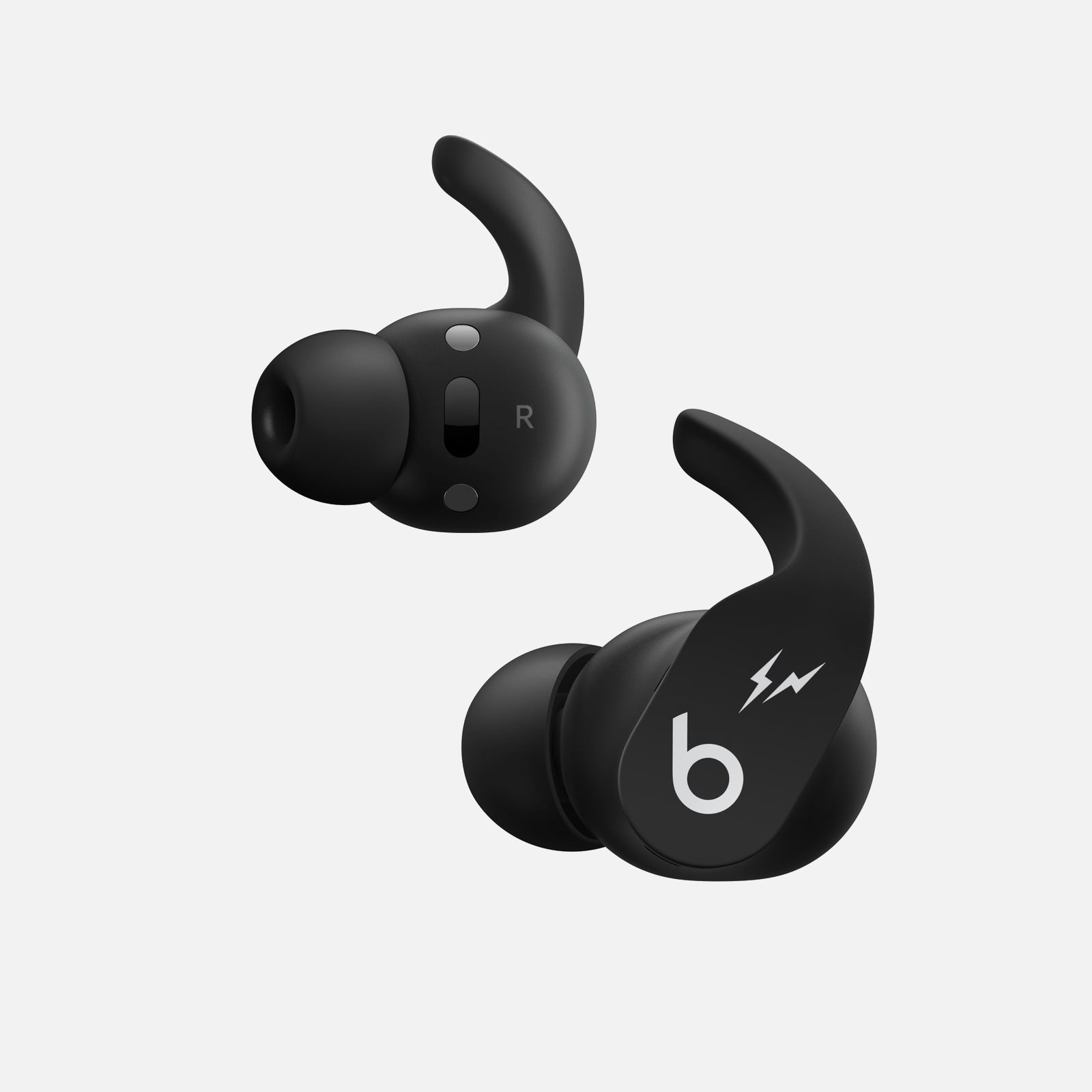 Новые наушники Beats Fit Pro Fragment Design Special Edition